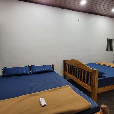 Golden Sky Hotel Gokarna  Luaran gambar