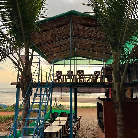 Golden Sky Hotel Gokarna  Luaran gambar