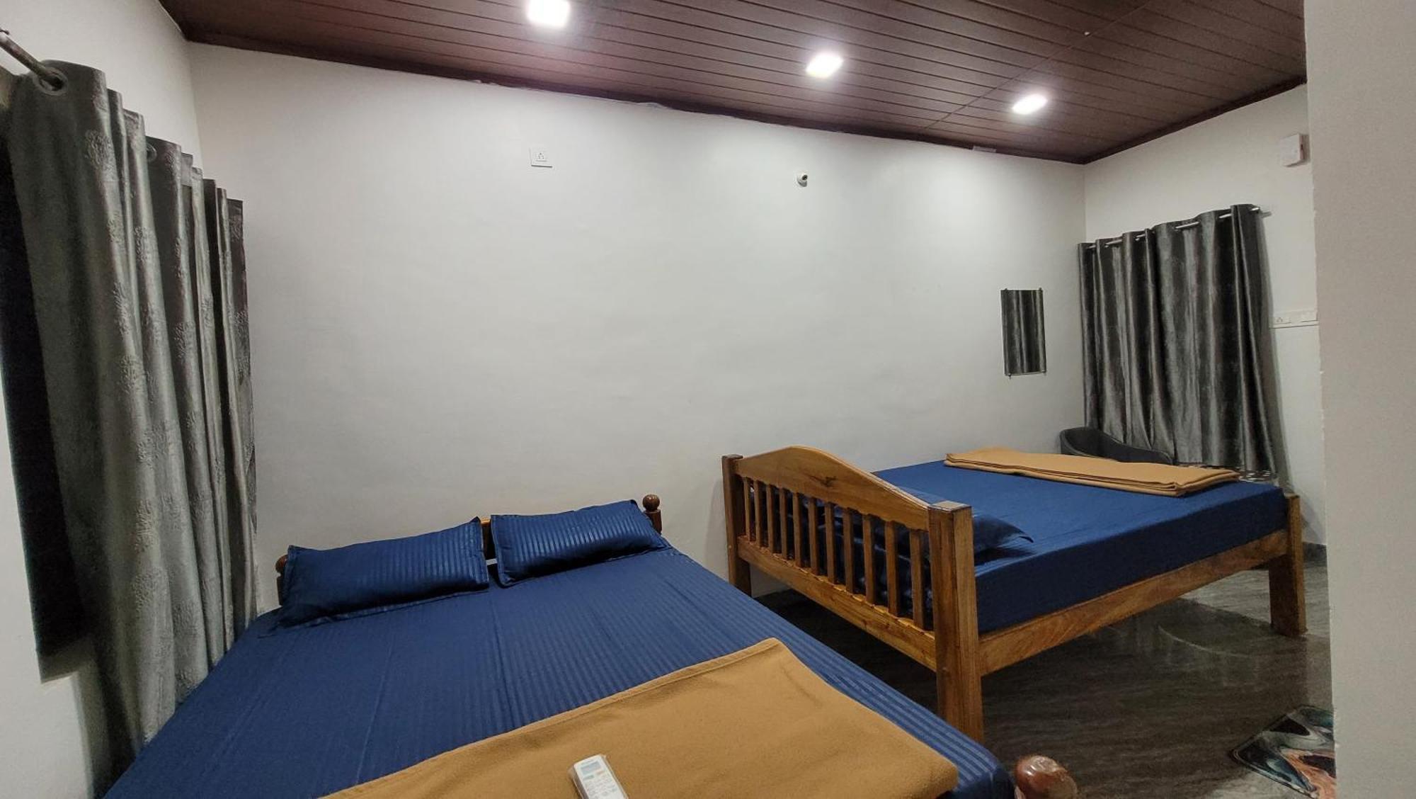 Golden Sky Hotel Gokarna  Luaran gambar